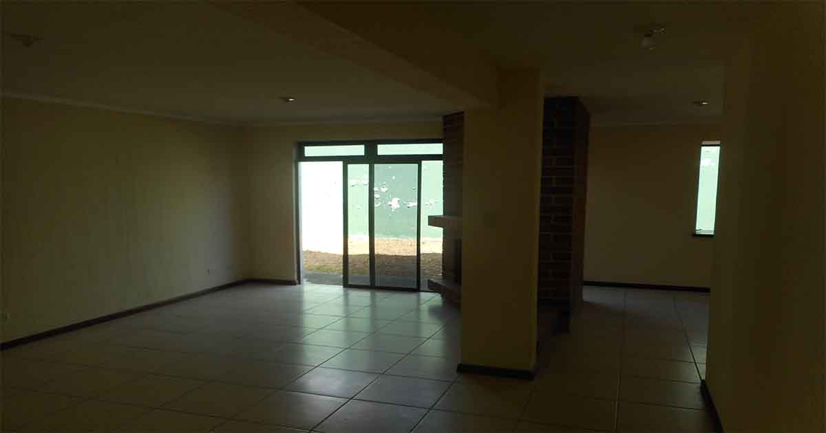 Venta de Casa o Casas, Terrenos, Propiedades, Apartamentos, Inmuebles en Guatemala, zona 11, zona 7, zona 2, zona 18, zona 16, Mixco, Carretera Al Salvador, Fraijanes, Santa Catarina Pinula, Antigua Guatemala, Villa Nueva, Villa Canales, San Miguel Petapa - Venta o Alquiler de Casas En Guatemala